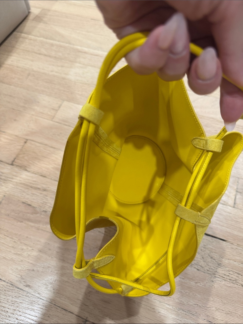 Khaite lotus drawstring bag - Picture 8 of 10